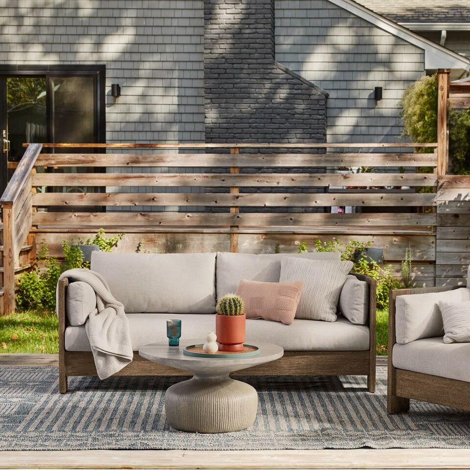 Tambor Indoor/Outdoor Round Coffee Table (76 cm) West Elm UK